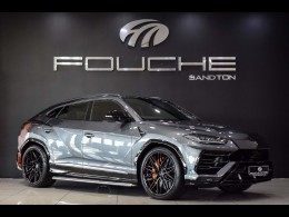 2019 LAMBORGHINI URUS 4.0 V8 2019 LAMBORGHINI URUS 4.0 V8