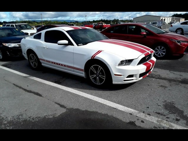 BUY FORD MUSTANG 2013 2DR CPE V6, Autobestseller